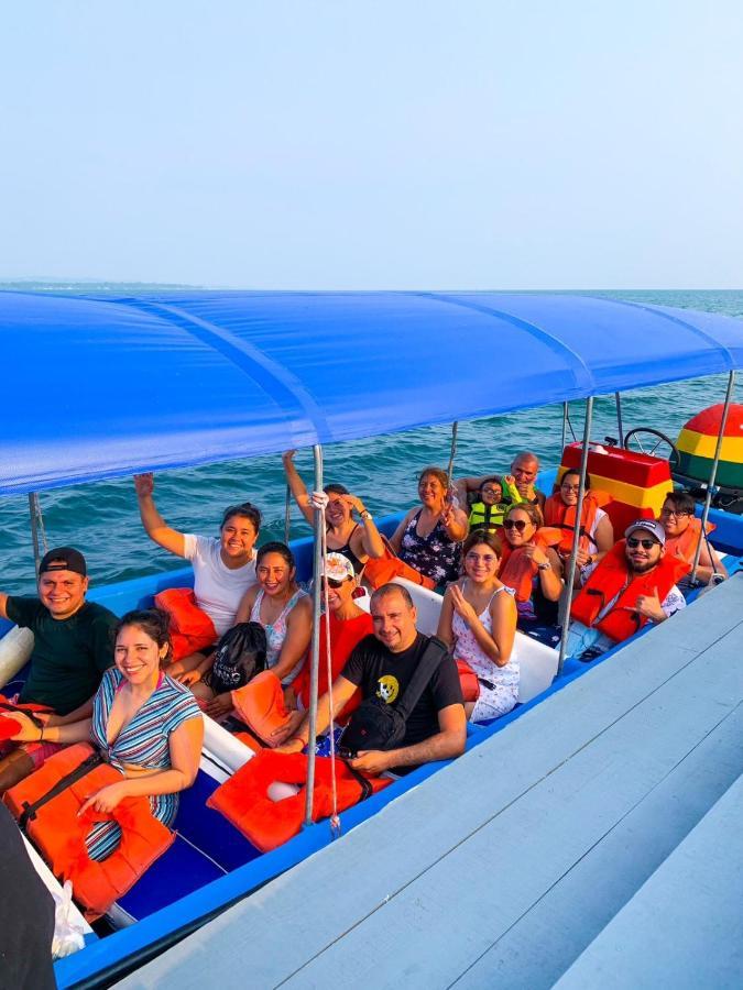 Restaurante Y Hotel “La Pesca” ปวยร์โต บาร์ริโอส ภายนอก รูปภาพ